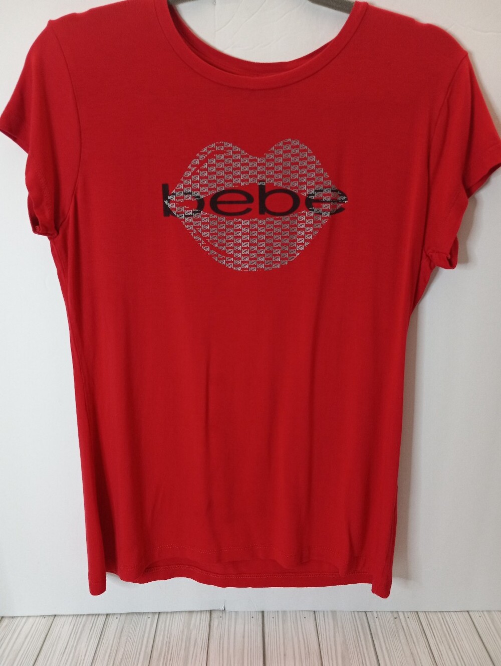 Bebe Y2K Red Hot Lips Graphic Tee